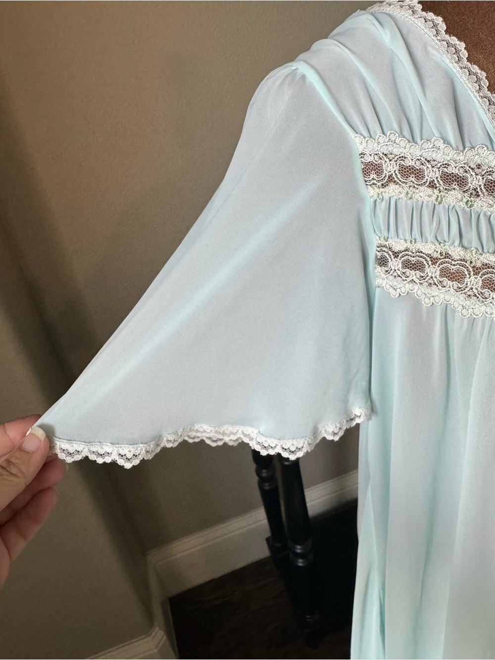 Silk Essence by Miss Elaine Blue Lace Traditional Nightgown Romantic Nylon M - Picture 4 of 12